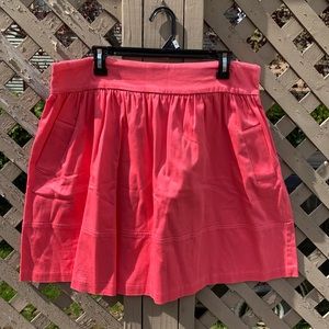 Context coral skirt